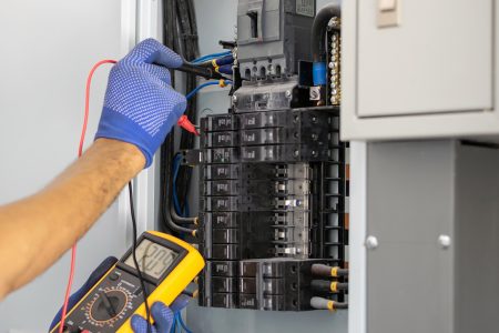emergency electrician needed deal efficiently with emergency electrical faults emergency electrical repairs emergency electrician needed deal efficiently with emergency electrical faults emergency electrical repairs